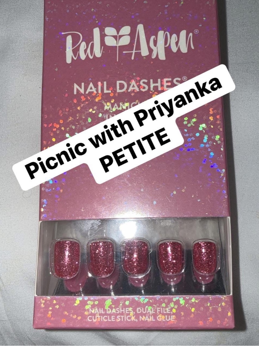 Red Aspen Press-On Nails - Picture 5 of 5
